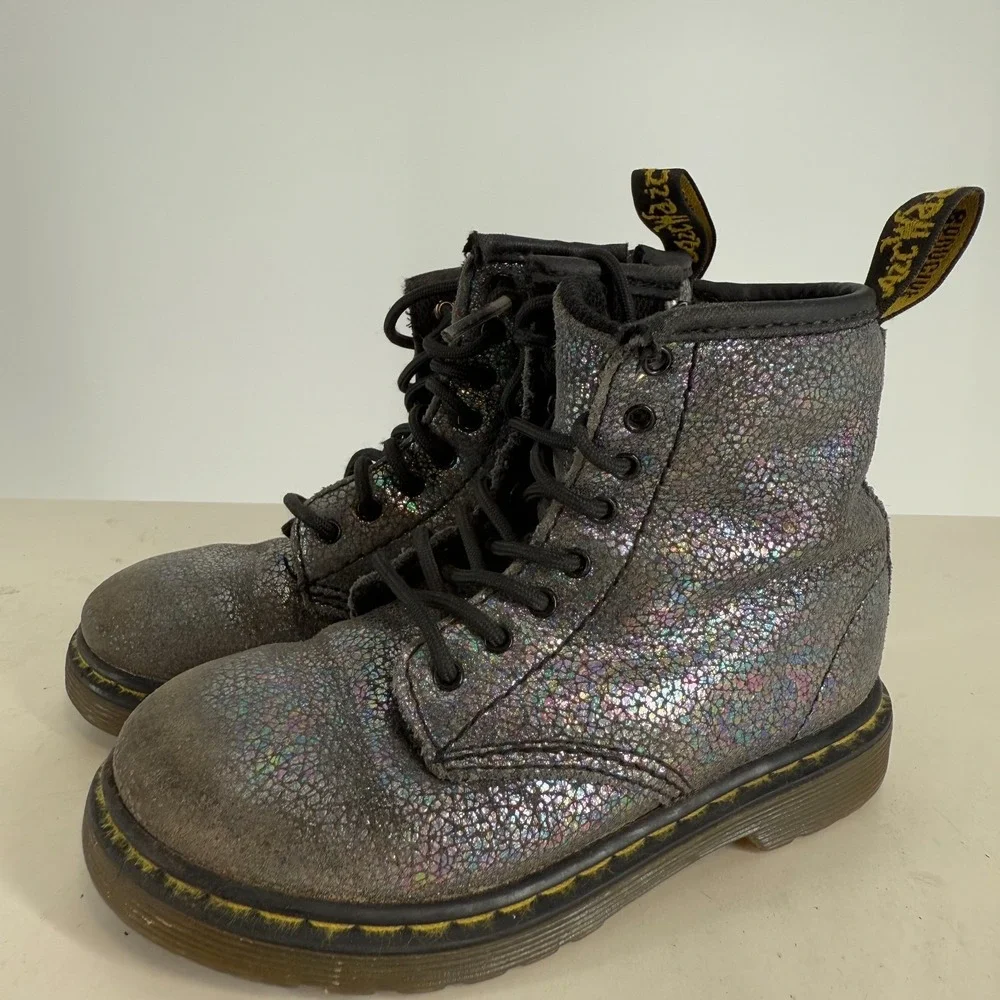 Dr. Martens Brooklee AW004 SK06R Silver‎ Delaney Holographic Combat Boots SZ 9